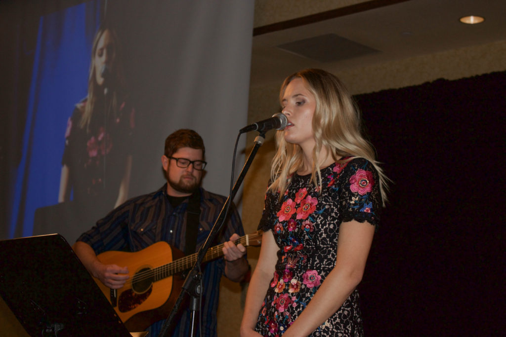 Hannah Huston singing at the 2016 Fall Banquet.